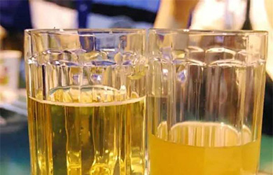 【蜂蜜原料批發案例】新疆飲料廠家大贊徽蜂堂蜂蜜原料性價比高，簽訂長期合作協議
